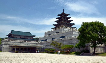 Bảo tàng Quốc gia Hàn Quốc và Đài tưởng niệm chiến tranh Triều Tiên